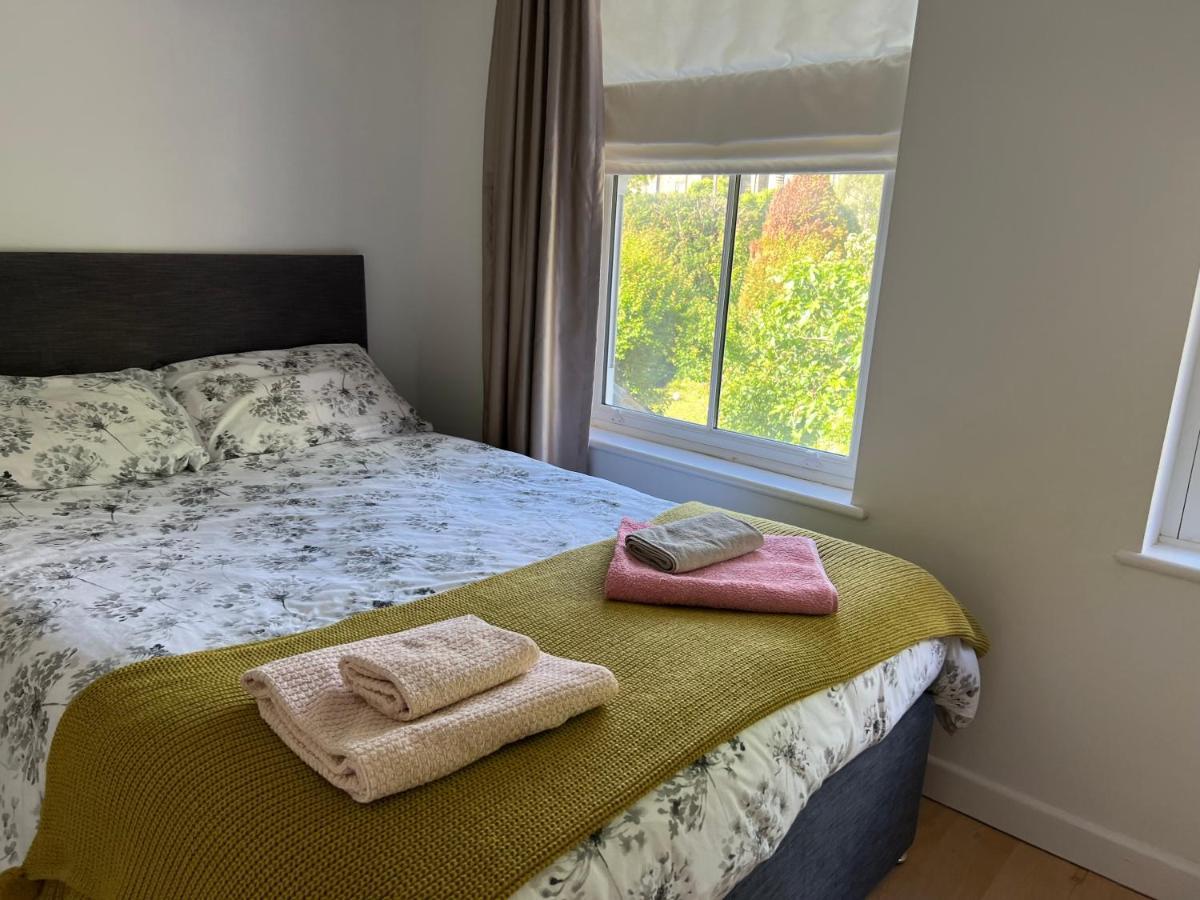 300M To Fitzwilliam Museum 3 En-Suites Double Bedroom Victoria House เคมบริดจ์ ภายนอก รูปภาพ